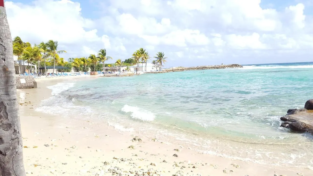 Aparthotel Le Cosy - Studio Spacieux, Equipe, Proche Plage & Piscine, Au Manganao Saint-Francois